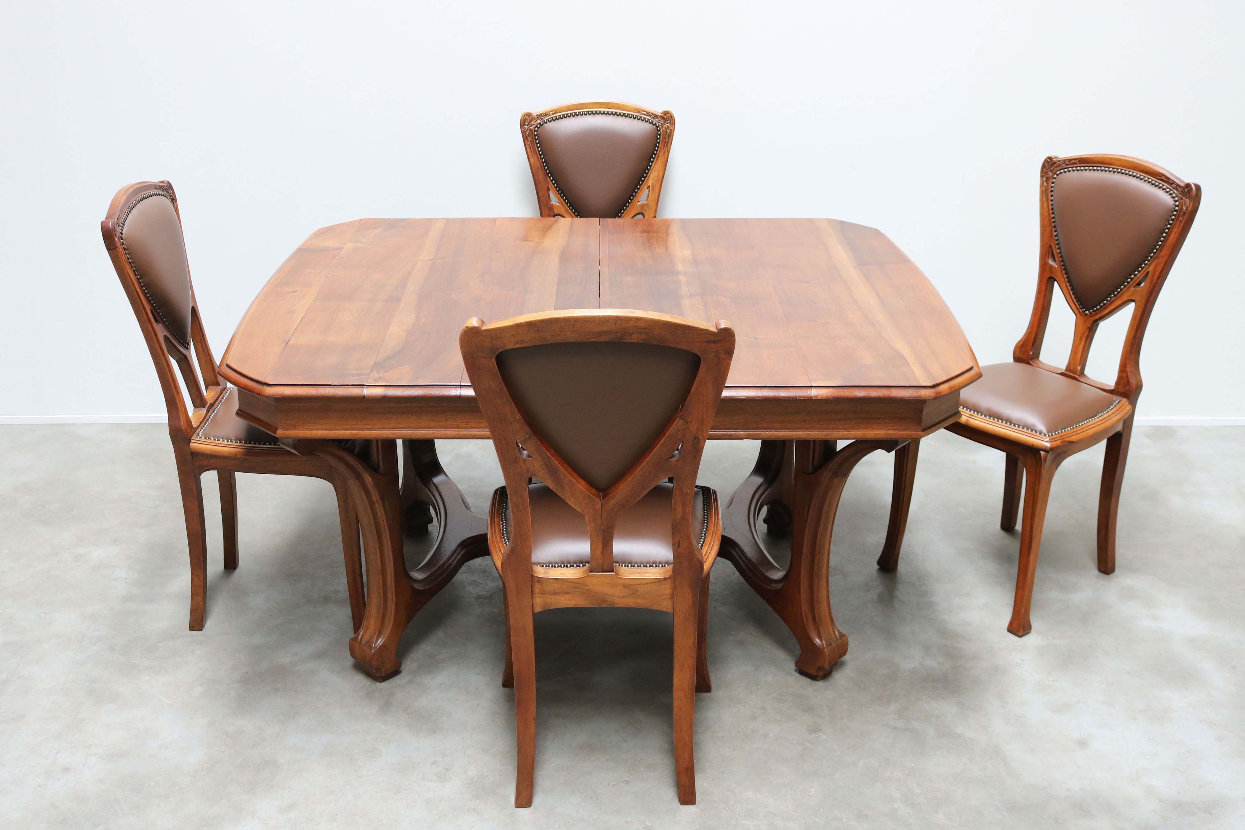 Art Nouveau Dining set by Eugene Vallin 1903