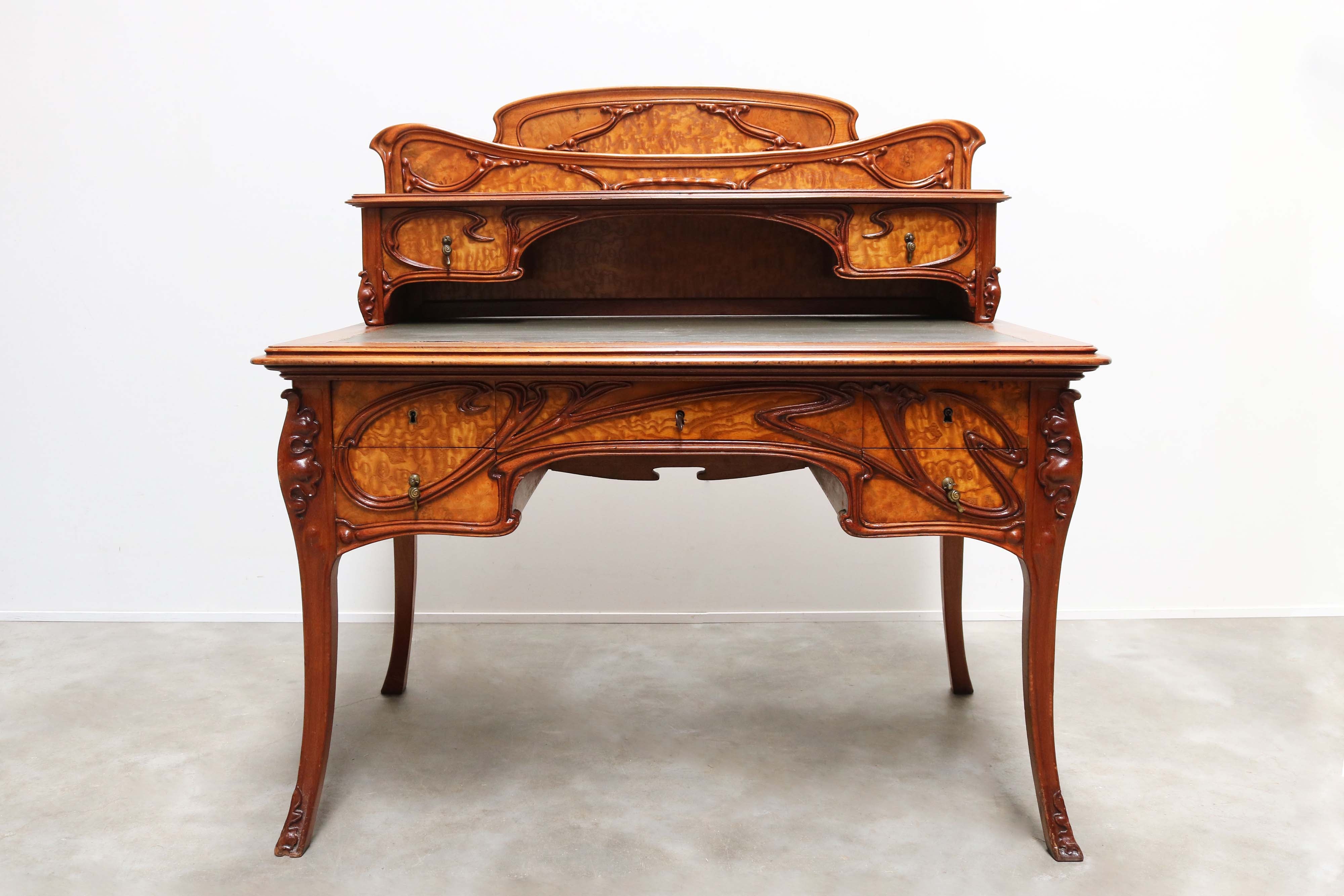 Exquisite French Art Nouveau Writing desk in Japanese Ash