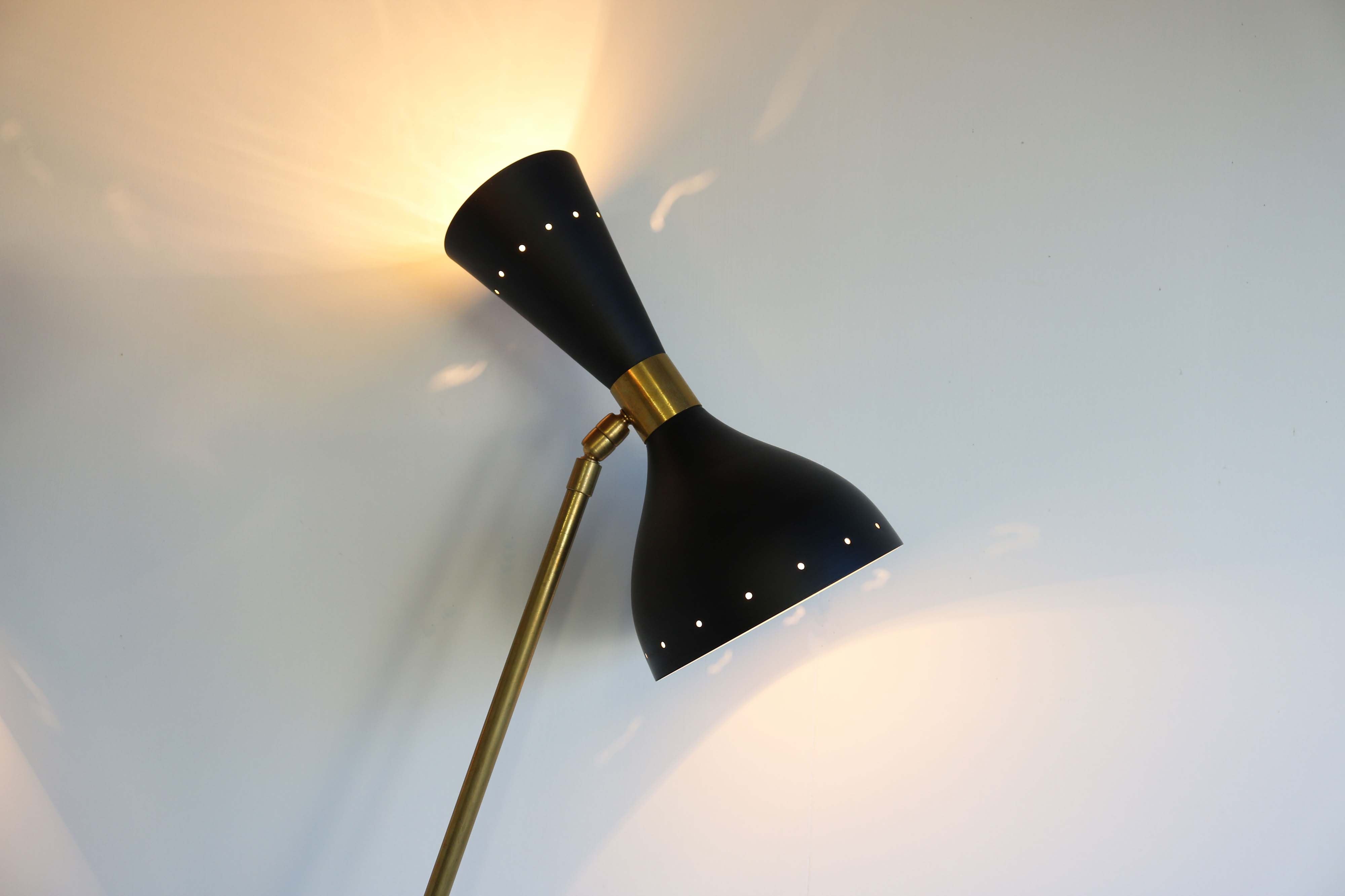 1 of 2 Italian minimalist Floor lamp attributed Stilnovo 1950