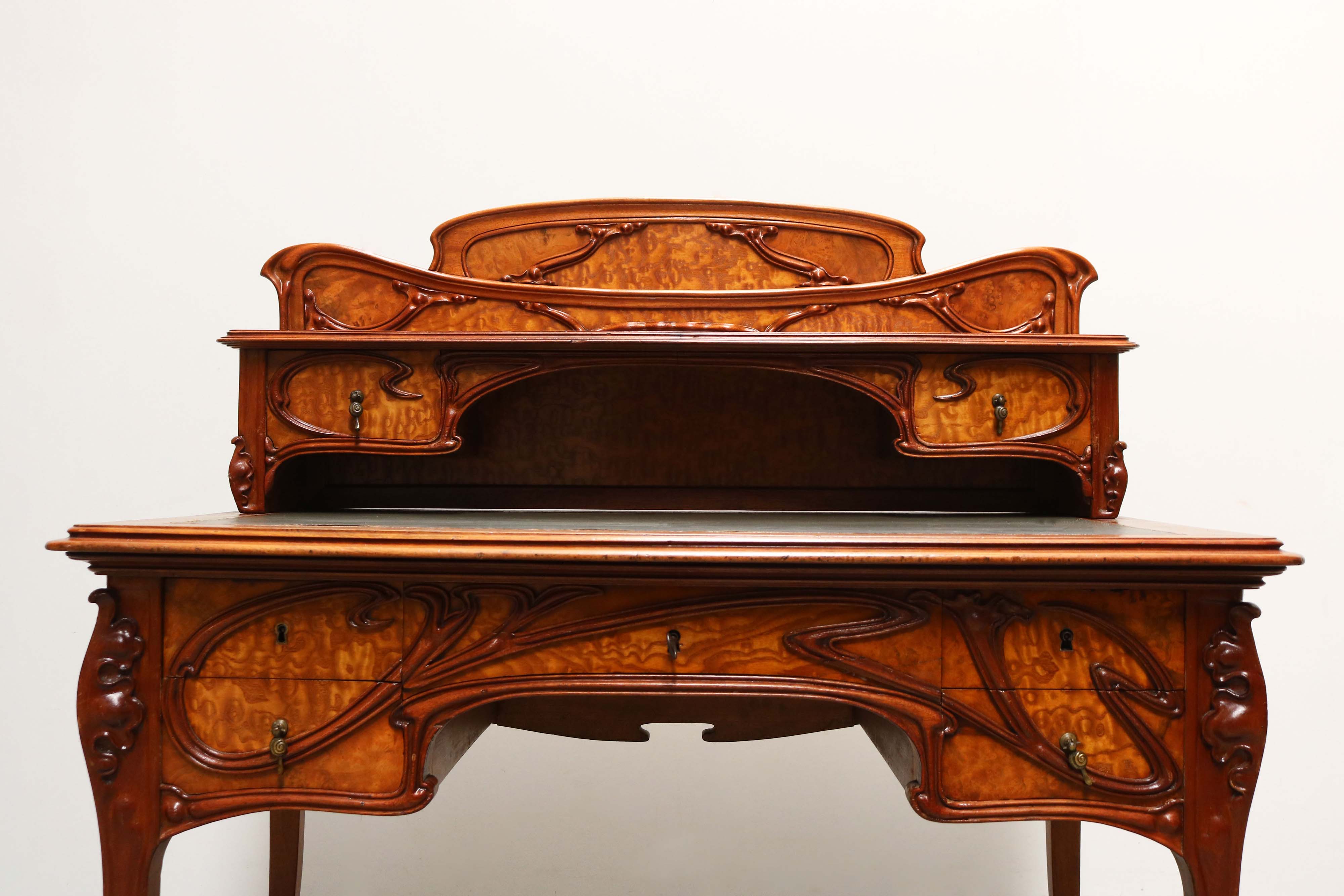 Exquisite French Art Nouveau Writing desk in Japanese Ash