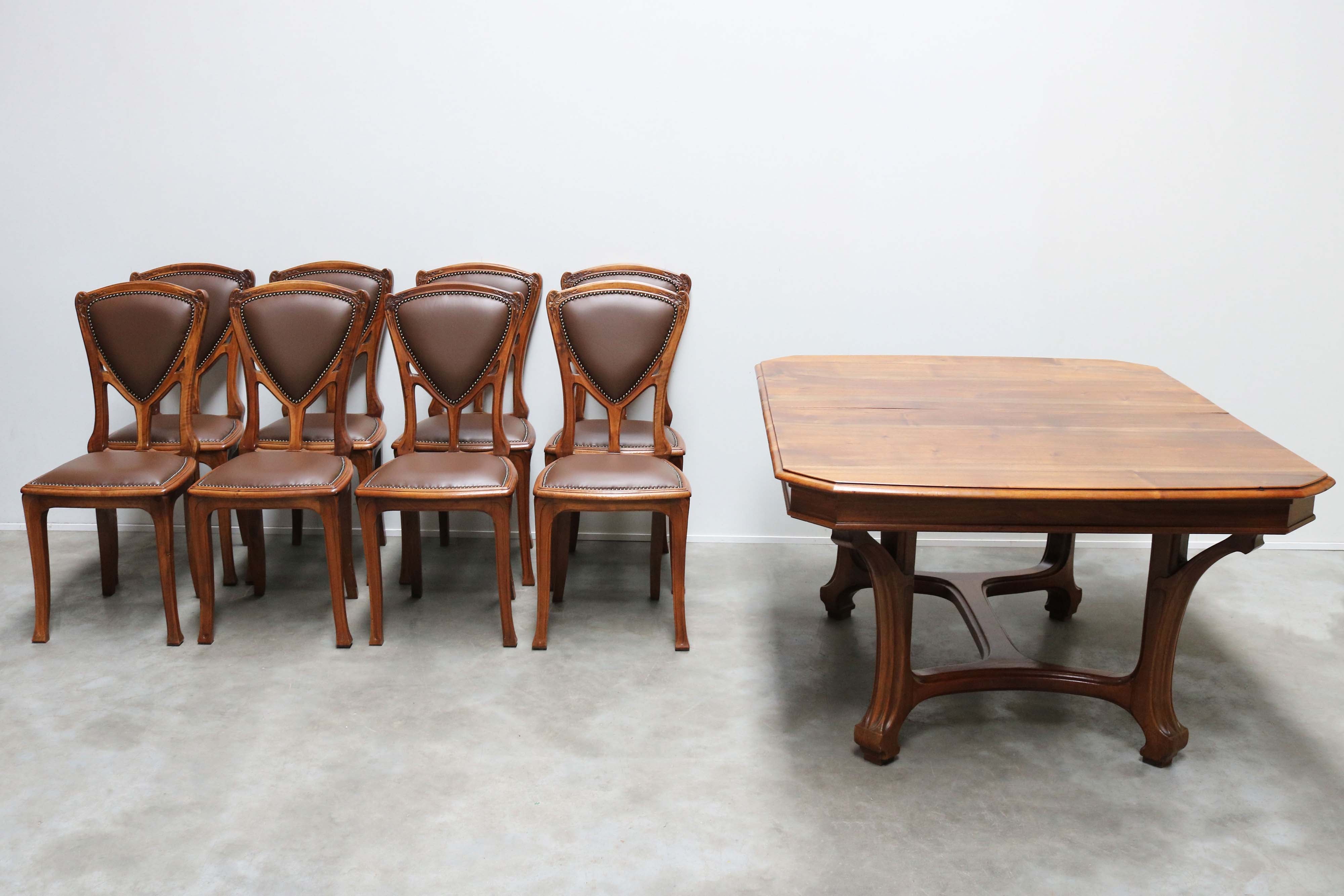 Art Nouveau Dining set by Eugene Vallin 1903